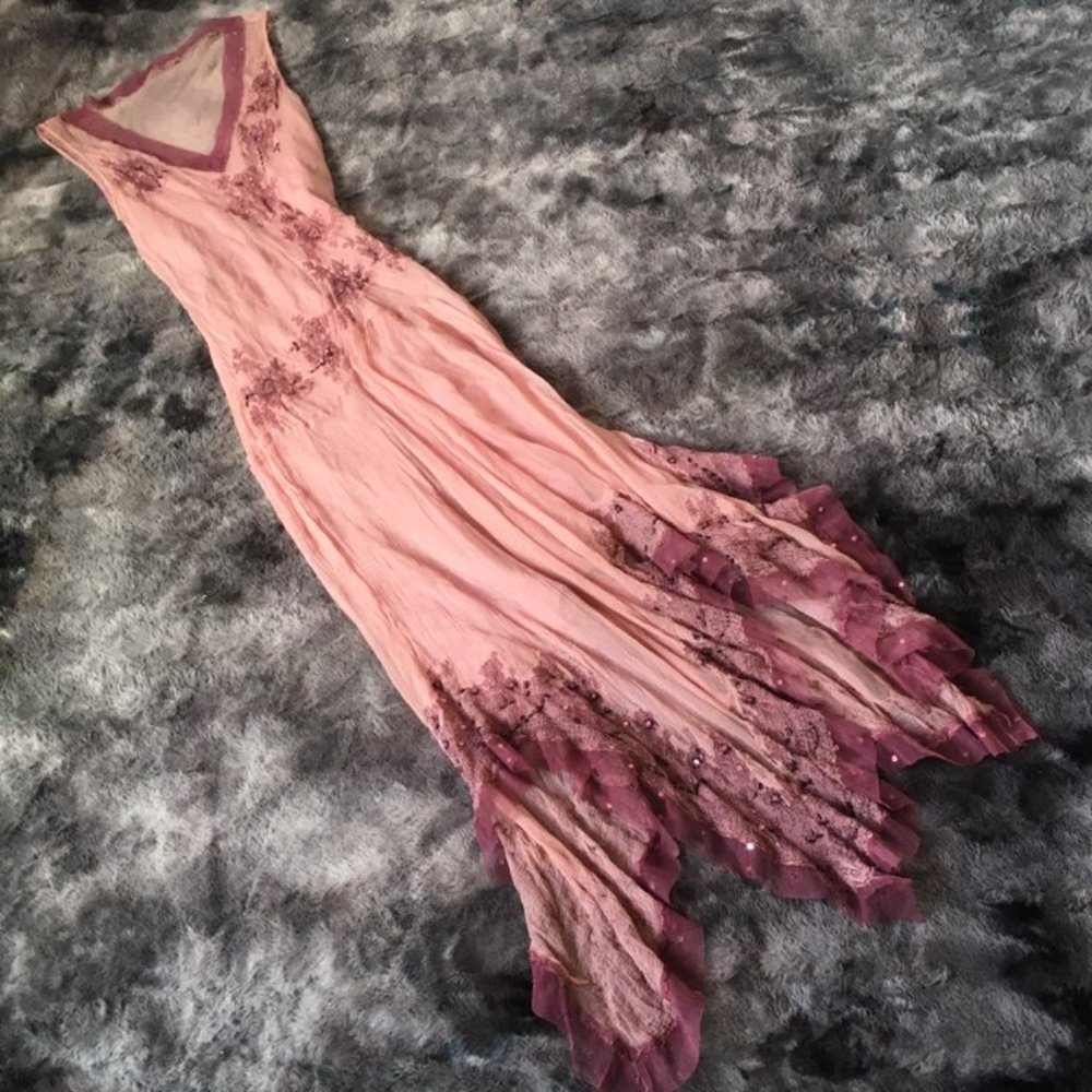 ❌SOLD❌Marciano Vintage Dress - Picture 1 of 8